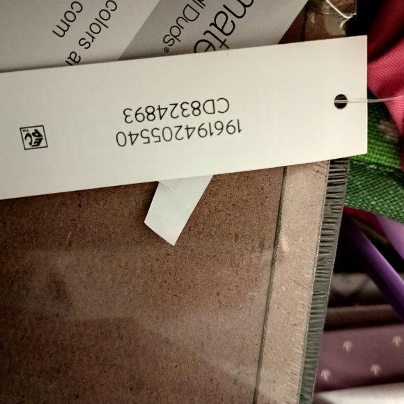 NEW ClimateRight by Cuddl Duds Women’s Woven Twill V-Neck Scrub Top Small - Picture 12 of 13